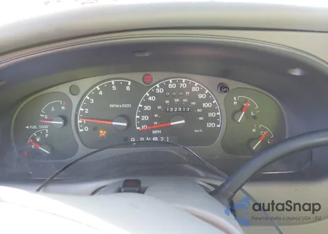 2002 Mazda B3000 Ds z USA, uszkodzony, nr VIN 4F4YR16U72TM01773